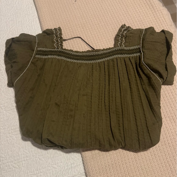 Free People, green bubble top, size medium - Picture 3 of 3